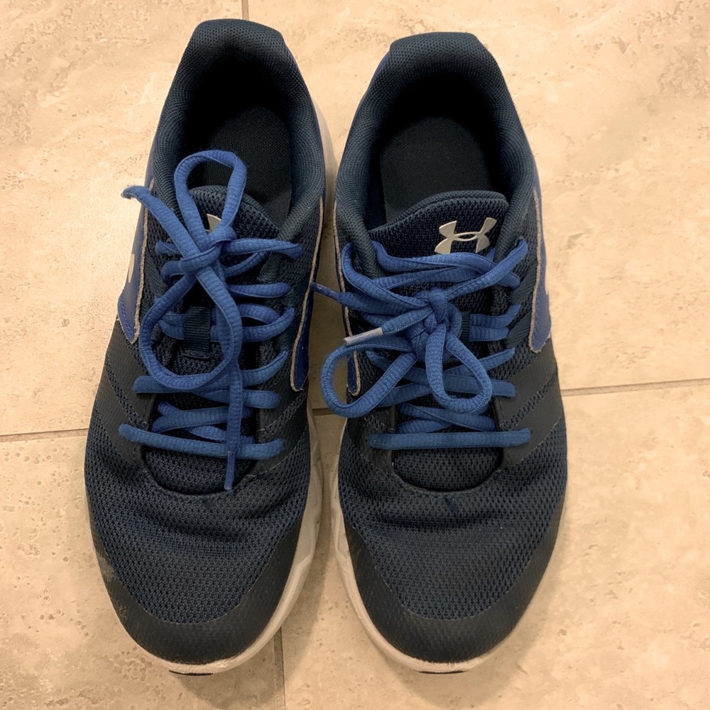 Under Armour Boys Youth Blue Sneakers